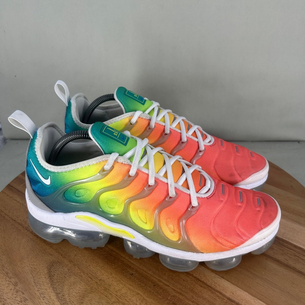 Nike Air VaporMax Plus Rainbow Mens 9.5 Sneakers 924453-103 Multi Color Shoes
